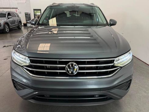 Used 2023 Volkswagen Tiguan S FWD image 5