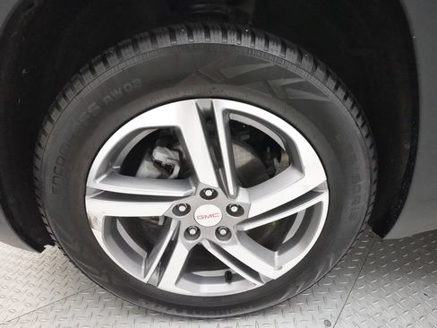 Used 2020 GMC Terrain SLT AWD/4WD image 24