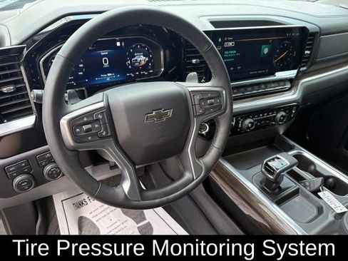 Used 2026 Chevrolet Silverado 1500 LT Trail Boss w/ Convenience Package II AWD/4WD image 27