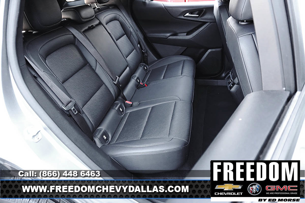 Used 2025 Chevrolet Equinox LT w/ Convenience Package II FWD image 12