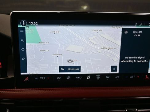 Used 2023 Lincoln Corsair Reserve AWD/4WD image 17