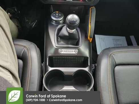 Used 2022 Ford Bronco Badlands image 33