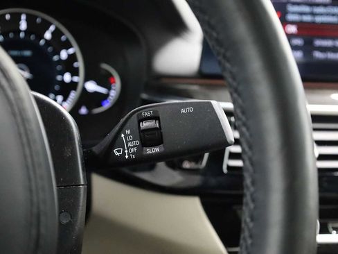 Used 2019 BMW M550i xDrive M550i xDrive image 28