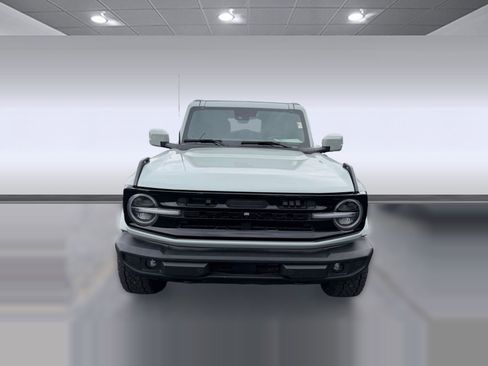 Used 2023 Ford Bronco Outer Banks AWD/4WD image 3