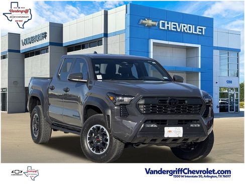 Used 2024 Toyota Tacoma TRD Off-Road image 1