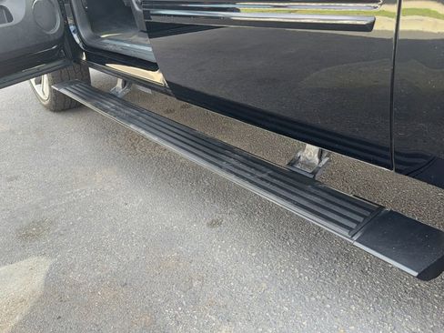 Used 2013 Cadillac Escalade ESV Premium image 42