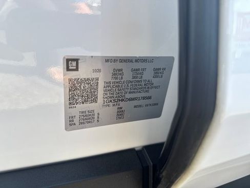 Used 2021 GMC Yukon XL AT4 w/ AT4 Premium Plus Package image 30