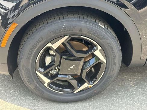 New 2026 Kia Sportage EX AWD/4WD image 4