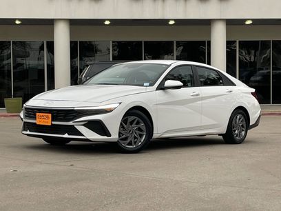Used 2024 Hyundai Elantra SEL