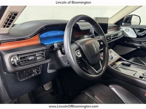 Certified 2022 Lincoln Aviator Reserve w/ Equipment Group 201A image 38