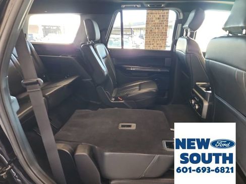 Used 2020 Ford Expedition XLT w/ Equipment Group 202A image 34