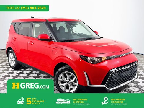 Used 2025 Kia Soul S FWD image 1