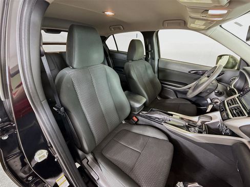 Used 2020 Mitsubishi Eclipse Cross ES image 23