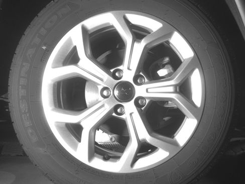 Used 2025 Jeep Compass Latitude image 15