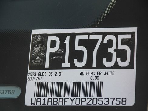 Used 2023 Audi Q5 2.0T Premium w/ Convenience Package image 29