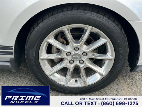 Used 2010 Ford Mustang Premium image 25