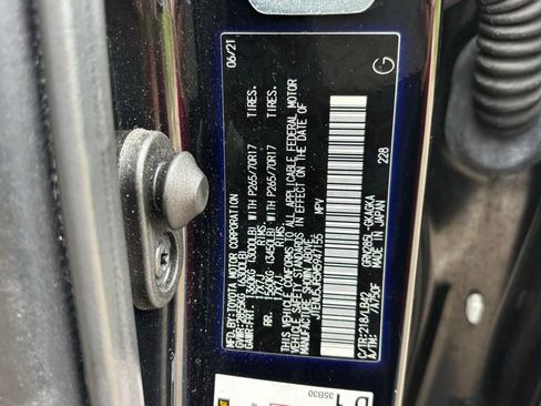 Used 2021 Toyota 4Runner SR5 Premium w/ Moonroof Package AWD/4WD image 16