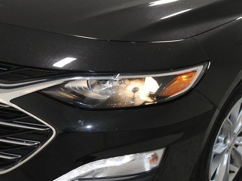 Used 2024 Chevrolet Malibu LT image 50