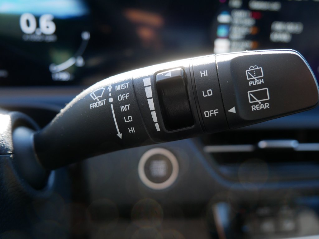 Used 2026 Kia Seltos EX AWD/4WD image 28