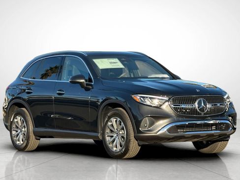 New 2026 Mercedes-Benz GLC 300 image 28