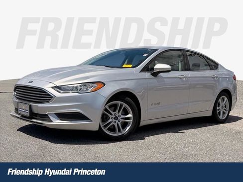 Used 2018 Ford Fusion S FWD image 1
