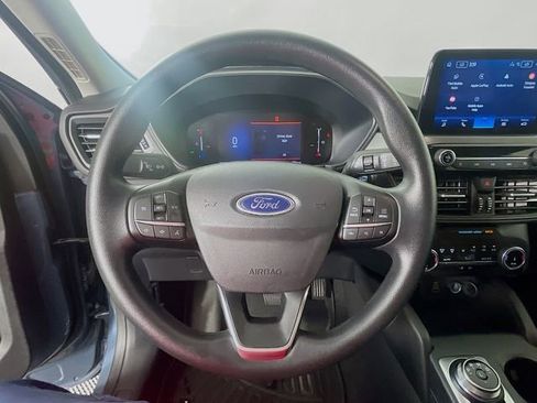Used 2025 Ford Escape Active FWD image 12