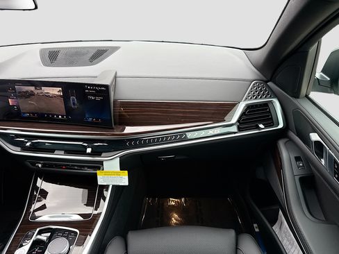 New 2026 BMW X5 sDrive40i RWD image 18