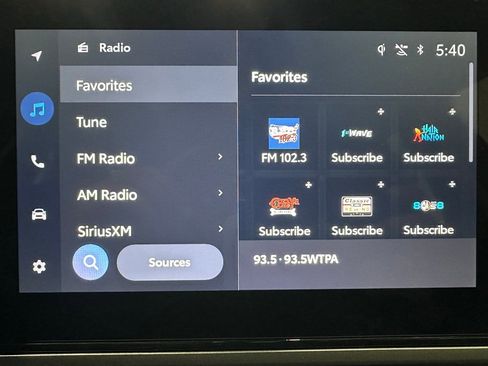 Used 2025 Toyota Camry LE image 27