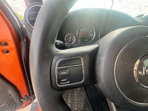 Used 2011 Jeep Wrangler Sport image 19