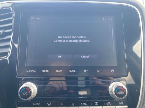 Used 2020 Mitsubishi Outlander SEL image 35