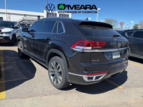 Used 2023 Volkswagen Atlas Cross Sport SEL Premium R-Line image 2