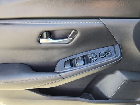 Certified 2024 Nissan Sentra SV w/ All-Weather Package image 22