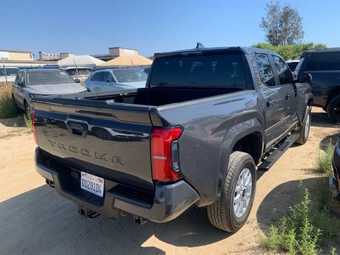 Used 2025 Toyota Tacoma SR5 RWD image 6