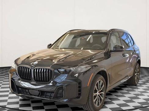 New 2026 BMW X5 xDrive40i w/ M Sport Package AWD/4WD image 12