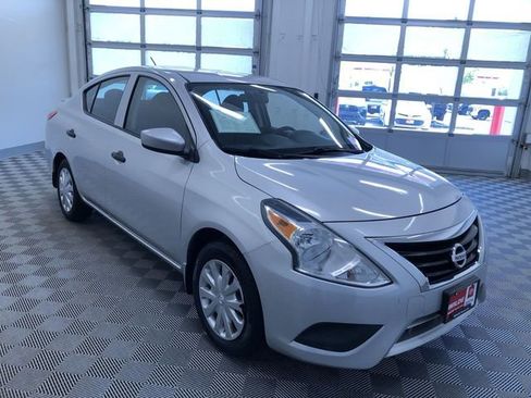 Used 2016 Nissan Versa S Plus FWD image 33