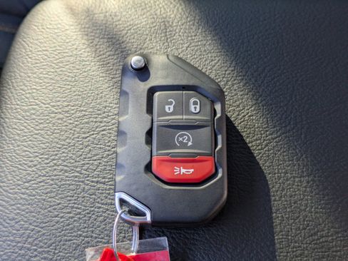 New 2026 Jeep Gladiator Sport image 31