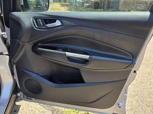 Used 2014 Ford Escape SE w/ Equipment Group 201A FWD image 21