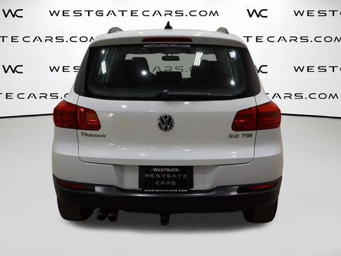 Used 2015 Volkswagen Tiguan S image 4