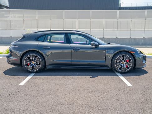 Certified 2023 Porsche Taycan GTS AWD/4WD image 8