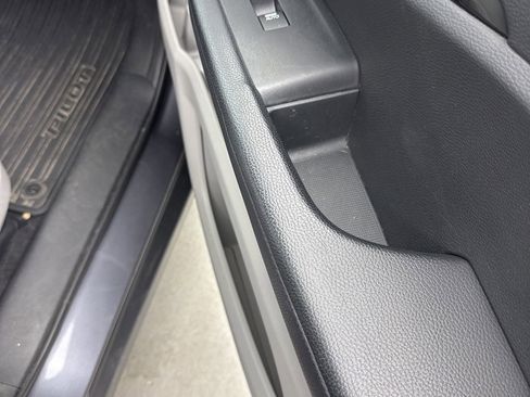 Used 2019 Honda Pilot Touring image 20