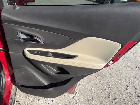 Used 2019 Buick Encore Preferred image 18