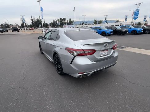 Used 2023 Toyota Camry XSE image 7