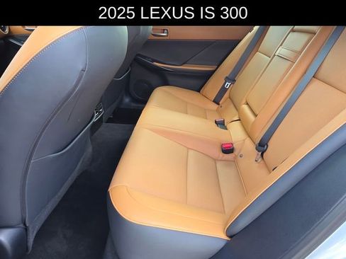 Used 2025 Lexus IS 300 w/ Premium Package image 17