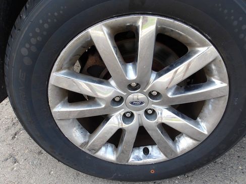 Used 2011 Ford Edge SEL w/ 201A Rapid Spec Order Code FWD image 27
