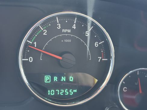 Used 2018 Jeep Wrangler Unlimited Sport S AWD/4WD image 31