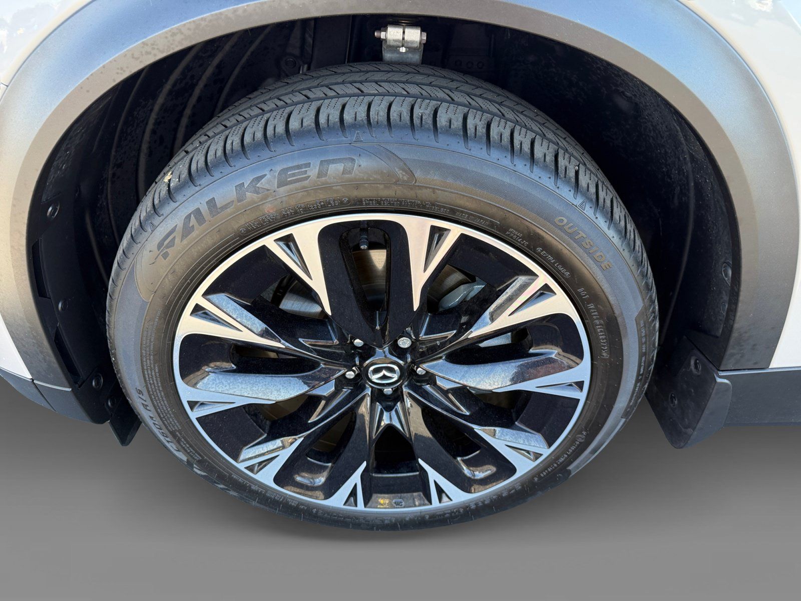 Certified 2026 MAZDA CX-90 Plug-In Hybrid w/ Premium Plus AWD/4WD image 9