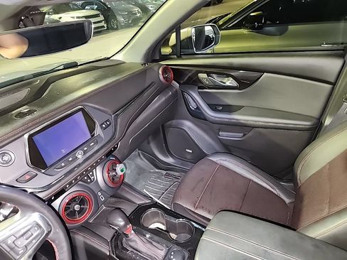 Used 2019 Chevrolet Blazer RS FWD image 5