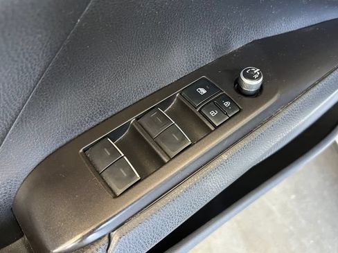 Used 2022 Toyota Camry XSE FWD image 35