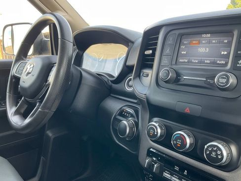 Used 2019 RAM 3500 Tradesman w/ Chrome Appearance Group image 48