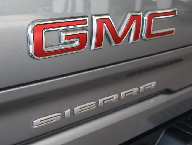 Used 2020 GMC Sierra 1500 AT4 w/ AT4 Premium Package AWD/4WD image 59